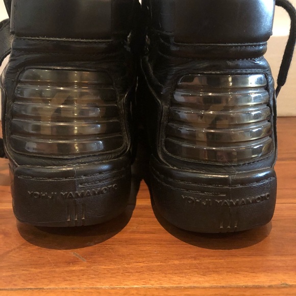 Y3 adidas - Picture 3 of 5